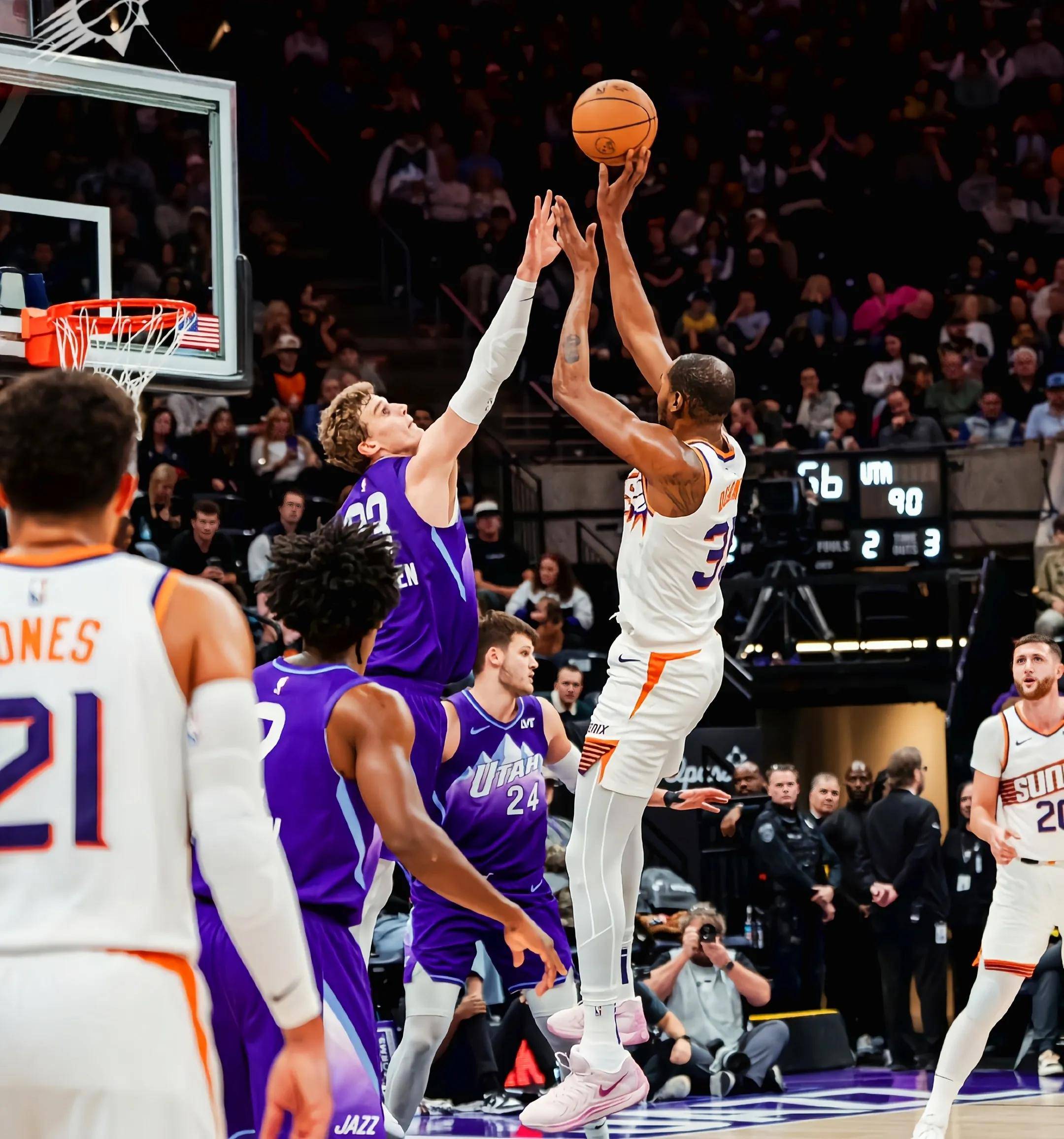 开云官方-关于&quot;爵士队坚持战术调整，排名逐渐逼近前列&quot;的信息