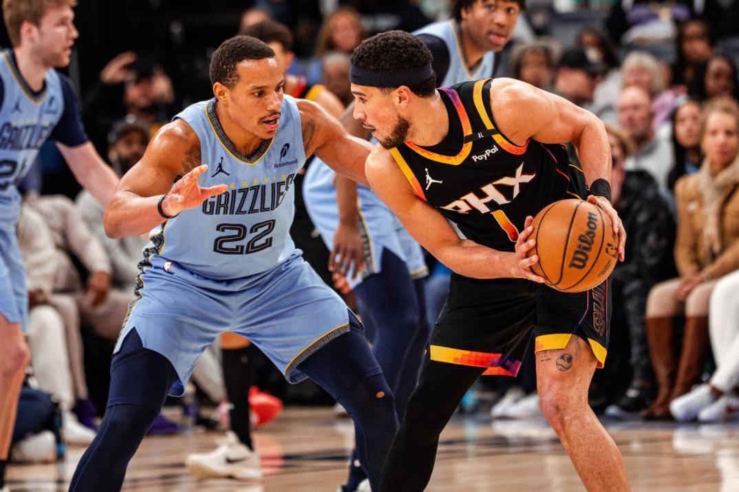 kaiyun开云·官方网站-关于太阳在客场逆转战术极限，布克在最后一秒投中制胜三分！的信息