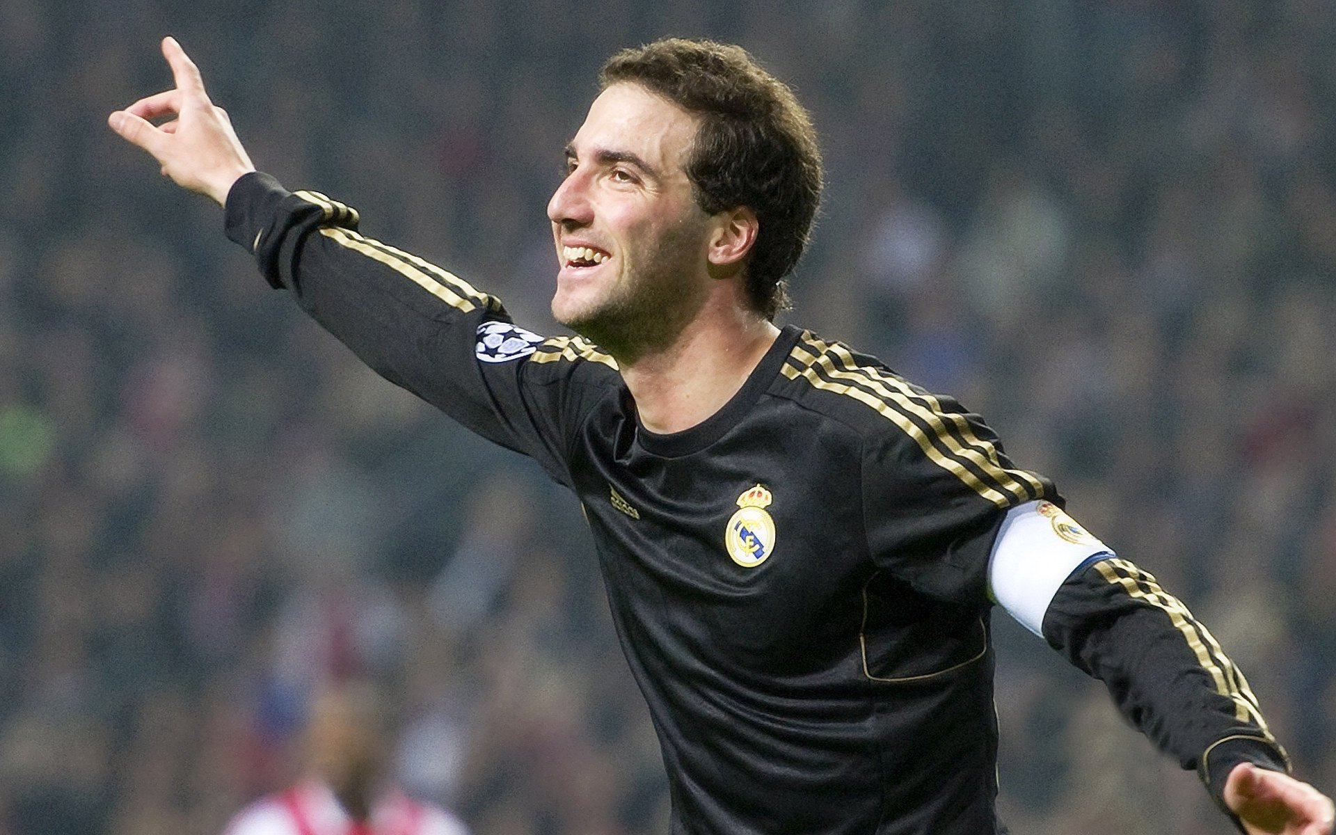 开云官方网页登录-全景追踪：最难的赛段、最刺激的超车瞬间，全景快讯